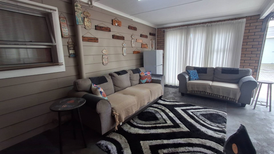 2 Bedroom Property for Sale in Hartenbos Central Western Cape